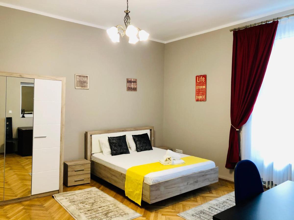 Ultra-Central Apartment Just In Union Squere Timişoara Exteriör bild