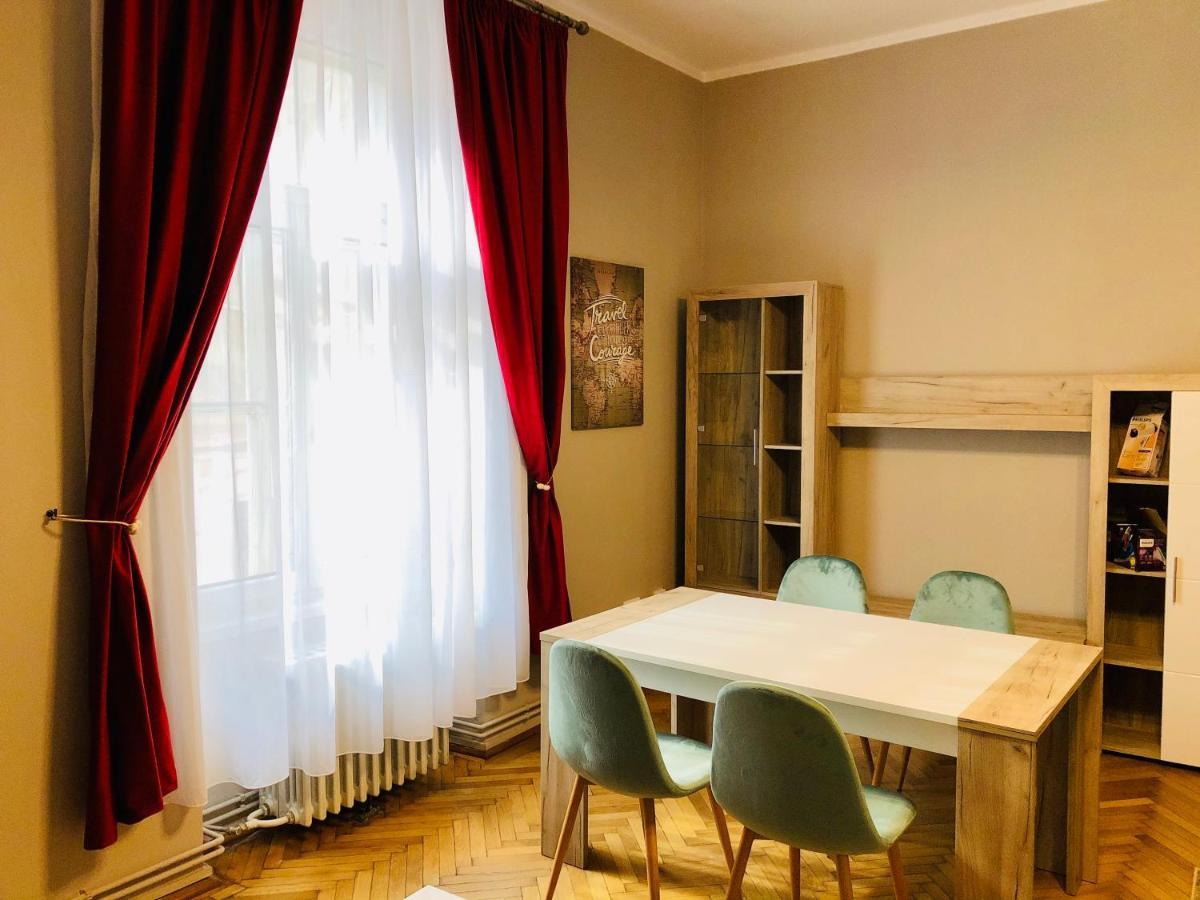 Ultra-Central Apartment Just In Union Squere Timişoara Exteriör bild
