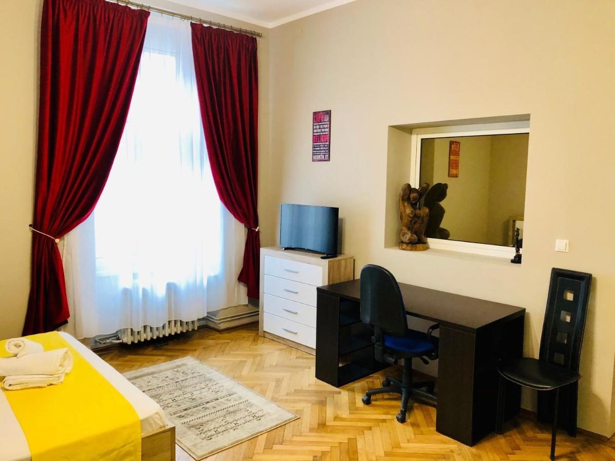 Ultra-Central Apartment Just In Union Squere Timişoara Exteriör bild