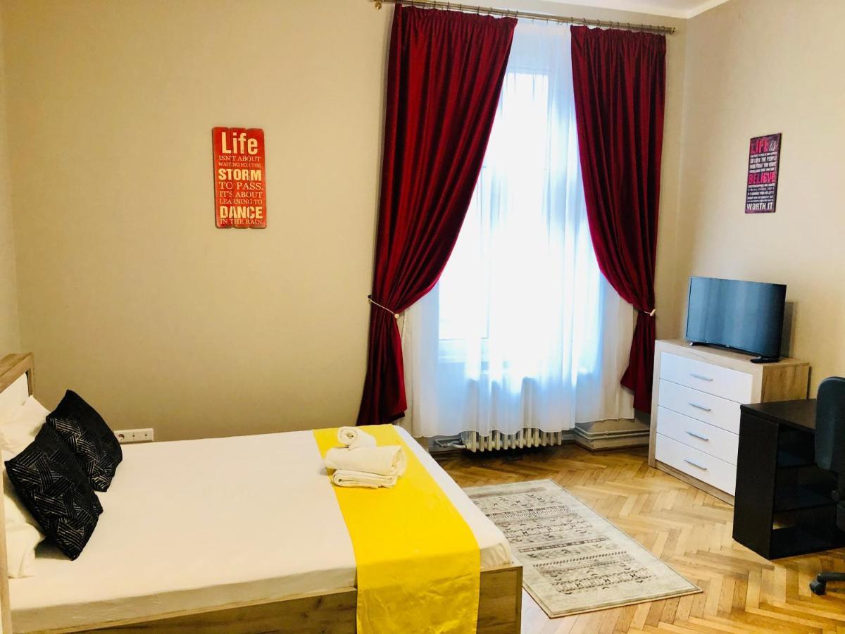 Ultra-Central Apartment Just In Union Squere Timişoara Exteriör bild